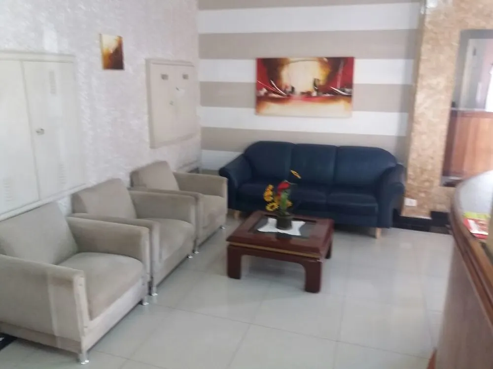 Oyo Hotel Lisboa, São José dos Campos