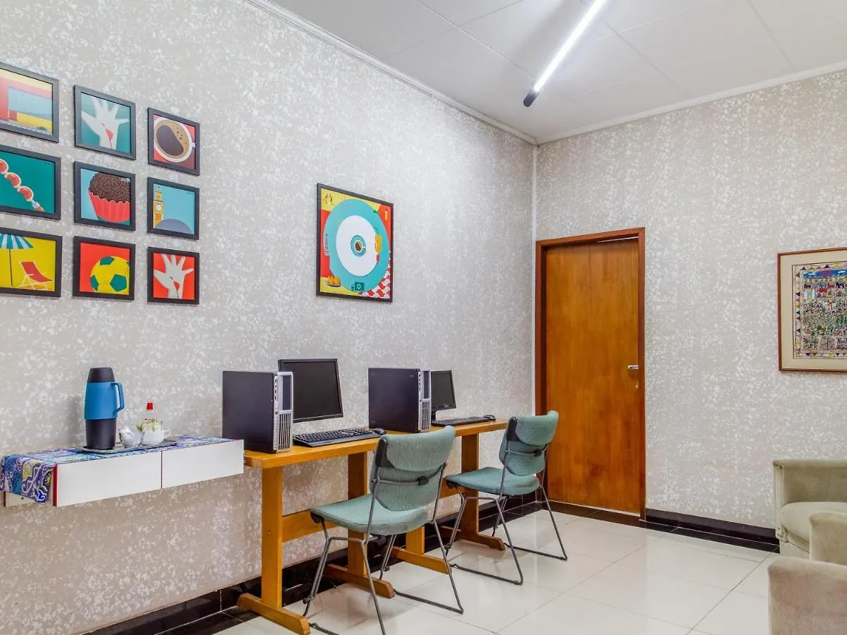 Oyo Hotel Lisboa, São José dos Campos 2*,  البرازيل