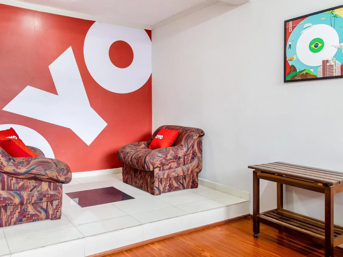 Oyo Hotel Lisboa, São José dos Campos