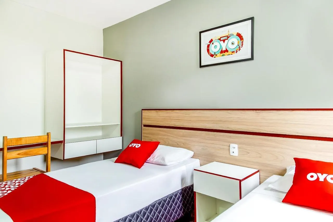 Oyo Hotel Lisboa, Sao Jose Dos Campos 2*,  Brazil
